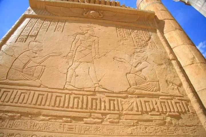 Egypt’s ancient structures and sculptures