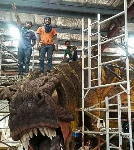 Our artists creating a mega-sculpture of a dinosaur using Polyurethane Theming. The structure is reinforced with steel supports for strength, with a triangular base for added tensile strength.