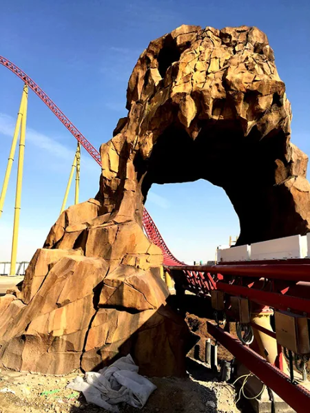 Fake Rock Building - Fabrication and installation of theme park.